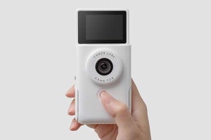 キヤノン、Vlogカメラ「PowerShot V10」にホワイトモデルを追加