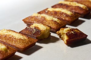 チーズタルト専門店BAKE CHEESE TARTから新作「焼きたてチーズフィナンシェ」が登場! ブランド10周年記念