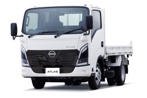 日産「アトラス」に普通免許対応モデル登場 - 深刻化するドライバー不足に対応