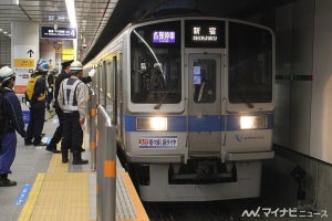 小田急電鉄、下北沢駅で早朝・深夜の全種別が地下1階ホームに停車