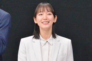 吉岡里帆、スマホ事情を暴露され大照れ「みんな引かないで」