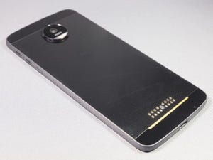 塩田紳二のアンドロイドなう 第127回 モトローラ「Moto Z」を試す その2