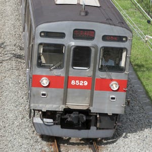 列車ダイヤを楽しもう 第62回 東急田園都市線 - 通勤時間帯の急行を廃止、平行ダイヤのお手本を見せた