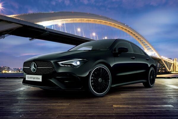 メルセデス・ベンツ、外装をオールブラックで仕上げた特別仕様「CLA 180 Night Edition（BSG搭載モデル）」