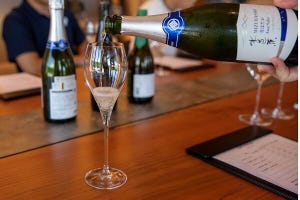 スパークリング清酒のパイオニア「永井酒造」、完全招待制のテイスティングルームをJALマイル特典で体験してきた