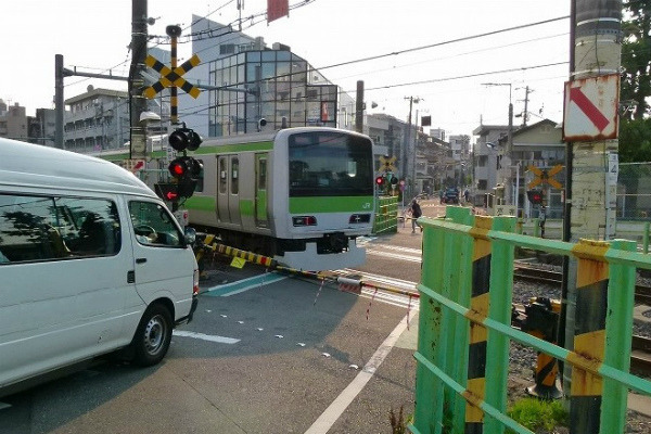 鉄道ニュース週報 第139回 山手線に1カ所だけの踏切がなくなる!? 自動運転の布石か