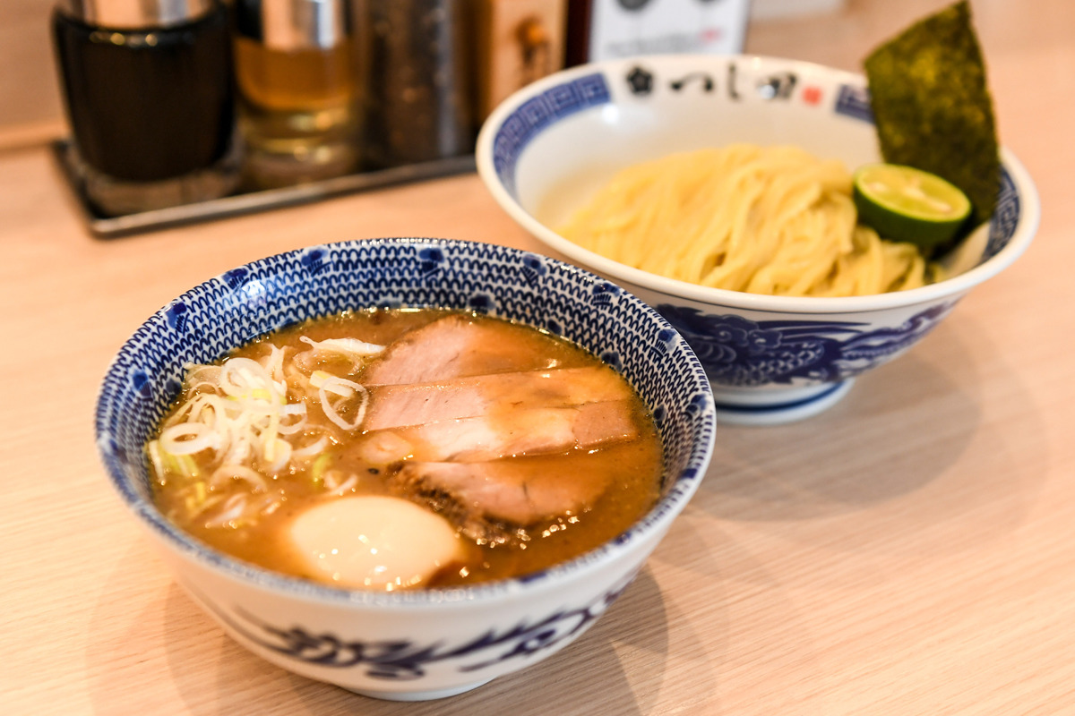 サラリーマン★ラーメン道 第7回 濃厚な豚骨魚介スープがクセになる「つじ田」池袋西口店