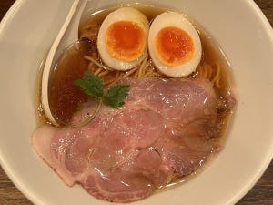 都内ラーメン巡り 第1回 渋谷ラーメン人気店「うさぎ」に再訪! 再び、味玉らぁあめんの洗練されたスープに脱帽