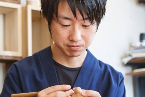 特技で稼ぐ! 副業人図鑑 第9回 過去の経験から木彫りを仕事に、脱サラまでしてしまった土田さん