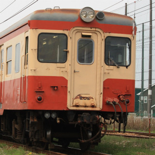 鉄道写真コレクション 第156回 岡山県の水島臨海鉄道を走るキハ20形「国鉄色」2両編成