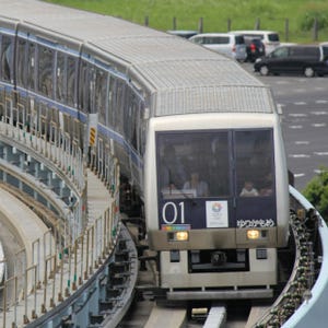 鉄道写真コレクション 第242回 コミケ期間中は3～4分間隔で運転、ゆりかもめ7000系