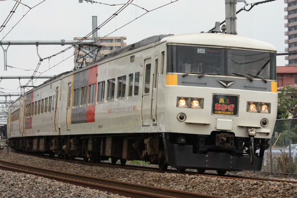 鉄道トリビア 第457回 185系を使って碓氷峠を越える列車が走っていた