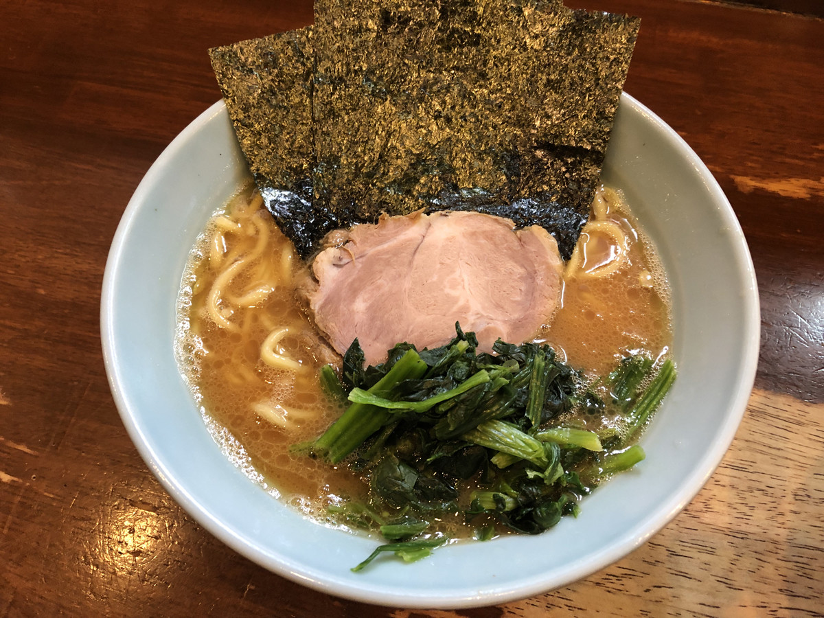 井手隊長の700円以下で旨いラーメンが食べたい!! 第64回 【飯田橋の穴場】横浜家系ラーメン「家家家」で飯田橋駅の乗り換え時間60分を大満喫!