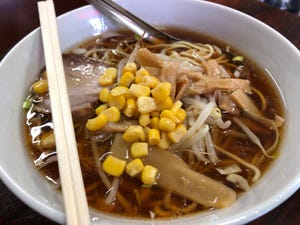 井手隊長の700円以下で旨いラーメンが食べたい!! 第7回 町中華絶滅寸前の早稲田で孤軍奮闘 「メルシー」のラーメンが凄い理由