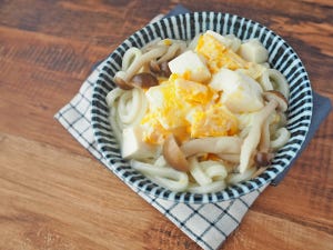 ビジネスマンのためのダイエット夜食 第1回 糖質控えめ! 半熟たまご豆腐うどん