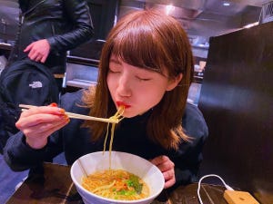 ネオ無職女子のラーメン備忘録 第2回 新宿「俺の空」の掛け節そば