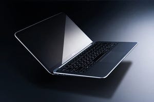 ライター5人のオススメNo.1ウルトラブック! 新しい「XPS 13」の魅力に迫る - 第2回 Macメインのライターが試す、iPhone 5のパートナーとしてのWindows PC