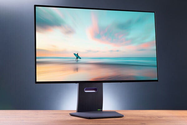 4Kで240Hz、フルHDで480Hz、マイクロレンズアレイ採用の高輝度有機ELパネル搭載のハイエンドゲーミングモニター「LG UltraGear OLED 32GS95UV」