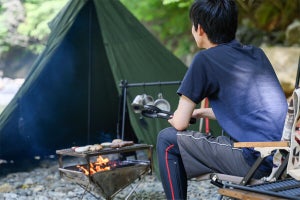 自然環境のもとでの生活や宿泊を楽しむ「キャンプ」は、ファミリー層やソロキャンパーなど近年のアウトドアブームを経て、健康的なレジャーとして世の中に定着した。キャンプ人口は順調に増加しているが、一方でキャンプ場を運営する企業や地方自治体においては、運用効率や収益面での課題に直面しているケースも少なくないのが現状であり、抜本的な運営改革とサービス品質の向上が求められている。