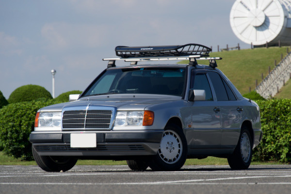 名車と暮らせば～メルセデス「124」との悲喜こもごも～ 第19回 元気だった「W124」から異音が! 原因はタイロッド?