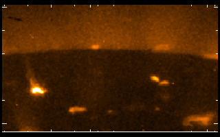 「ひので」、太陽極域に強い磁場を発見