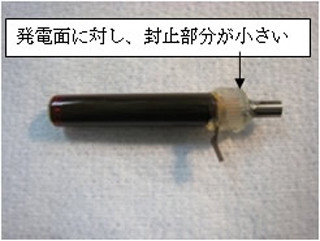 新日鐵化学ら、円筒型セル構造の採用で色素増感太陽電池の耐久性向上を実現