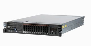 日本IBM、Xeon E3/E5ファミリー搭載サーバを発売