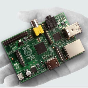 RSコンポーネンツ、名刺サイズの小型PC「Raspberry Pi」の512MB版を発表