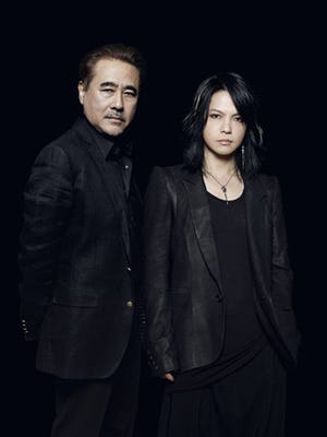 東京都・原宿にて、天野喜孝とHYDEによるコラボ展覧会が開催