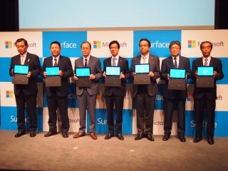 日本MS、Surfaceの法人販売開始 - PC / タブレットの一本化メリットを強調