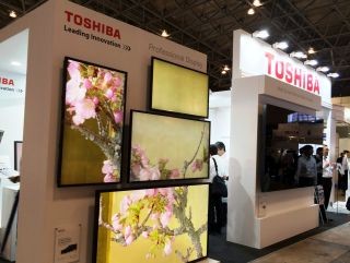 東芝LS、狭額縁ディスプレイを公開 - デジタルサイネージジャパン