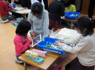 相模原市が「レゴ WeDo」を使った小学校プログラミング授業を公開