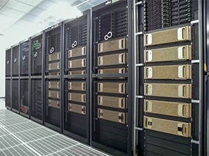 理研のAI研究用計算機システムが省エネスパコンランキングで4位を獲得