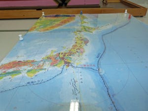 内陸地震が起こる原因はフィリピン海プレートにあった - 産総研が解明