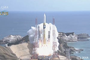 H-IIAロケット打ち上げ成功-「いぶき2号」など6機の衛星を宇宙へ