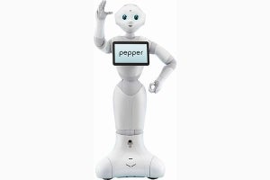 「Pepper」使ったプログラミング教育、クリティカル・シンキング向上に効果