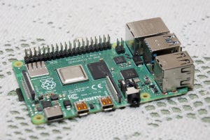 色々使えそうなRaspberry Pi 4が登場！ 使い勝手を試してみた！！