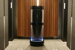 THK、自律移動可能なディスプレイロボットの受注を開始