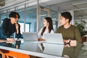 イマドキ新入社員の半数超「無理ない範囲で働きたい」、挑戦よりも失敗回避