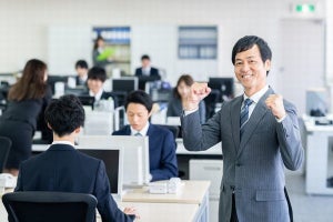 リスキリングで収入・仕事の依頼が増えた人は4割超、データ分析が人気