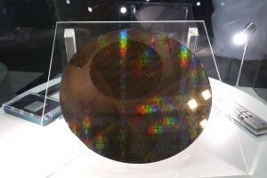 2nmプロセスウェハやニューロモーフィックチップをIBMが展示、SEMICON Japan 2023