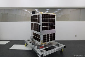 アクセルスペース、最短1年での開発を可能とする実証衛星「PYXIS」を公開