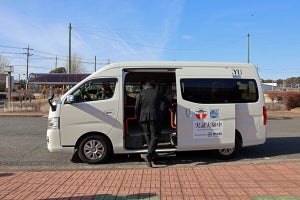 つくば市を走る乗合タクシー「つくタク」がAIで配車、効果と地域の反応は？