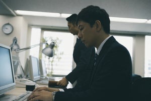 ホワイト企業でも若手の4割は「ゆるブラック」と認識‐アデコの調査