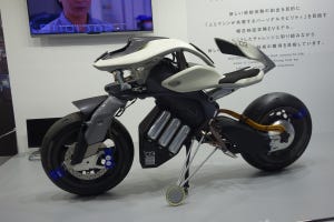 人とくるまのテクノロジー展2018 横浜 第9回 電子制御で倒れない電動バイクを実現 - ヤマハ発動機