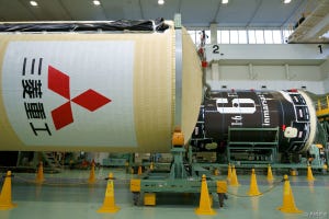 世界が認めた三菱重工の技術 - 今冬打ち上げのH-IIAロケット45号機が公開 第2回 酸いも甘いも嚙み分けてきたインマルサットは、なぜH-IIAを選んだのか