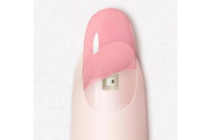 近未来テクノロジー見聞録 第310回 スマホに爪をかざすだけで名刺交換！　スマートネイル「Insta Nail」とは？