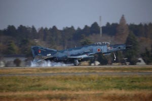 軍事とIT 第320回 自然災害時に活躍する偵察機に注目(1)偵察機とは？