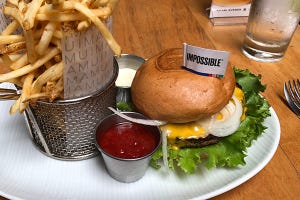 シリコンバレー101 第795回 アースディだから「食の2.0」、話題の「Impossible Burger」を食べてきた